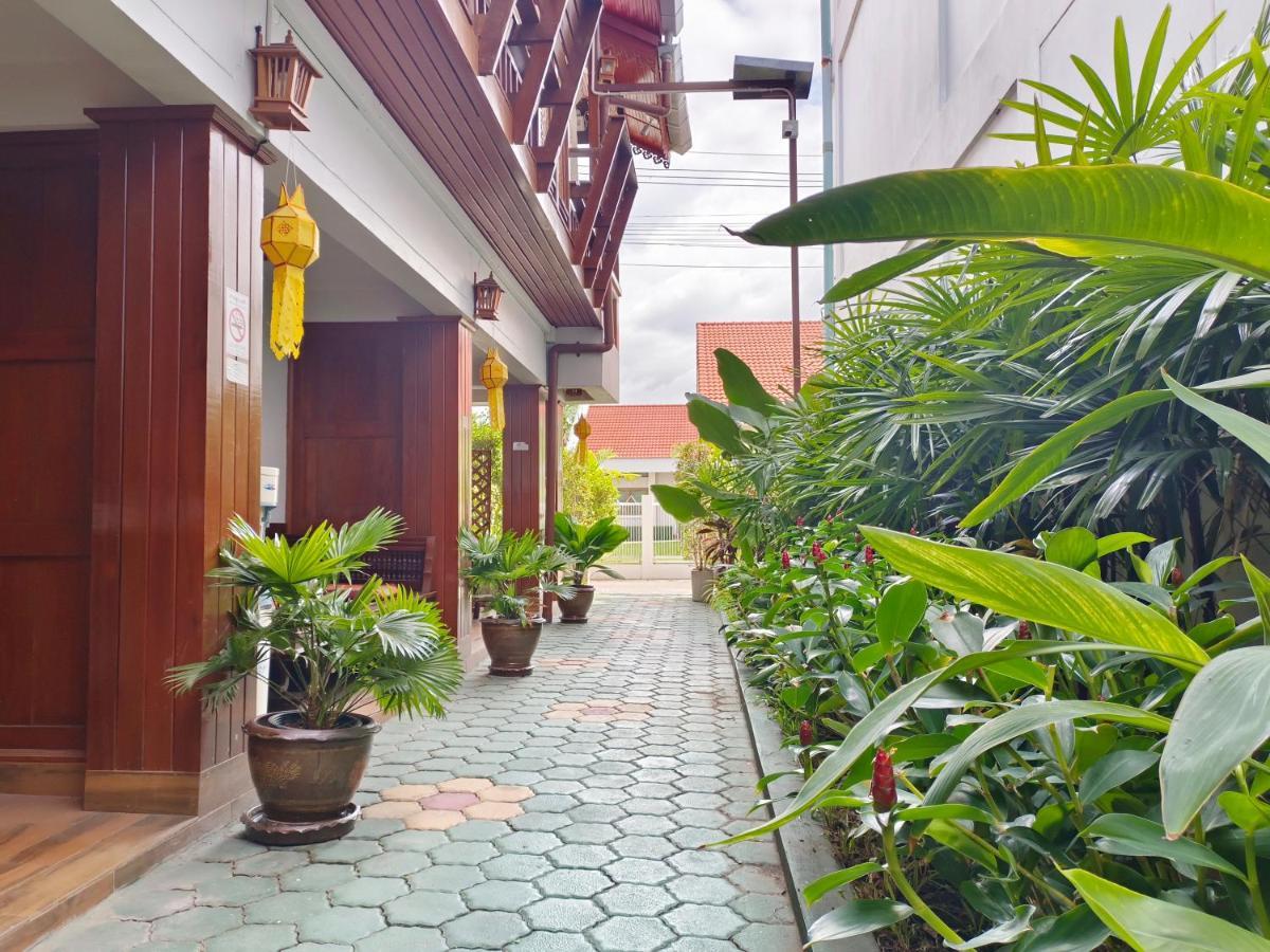 Aphilapa Residence Chiang Mai Esterno foto