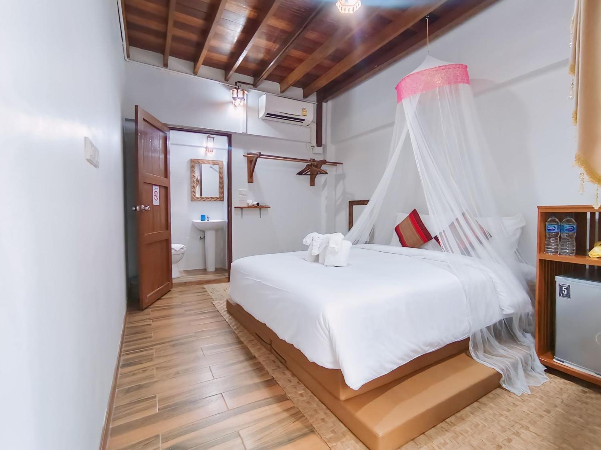Aphilapa Residence Chiang Mai Esterno foto